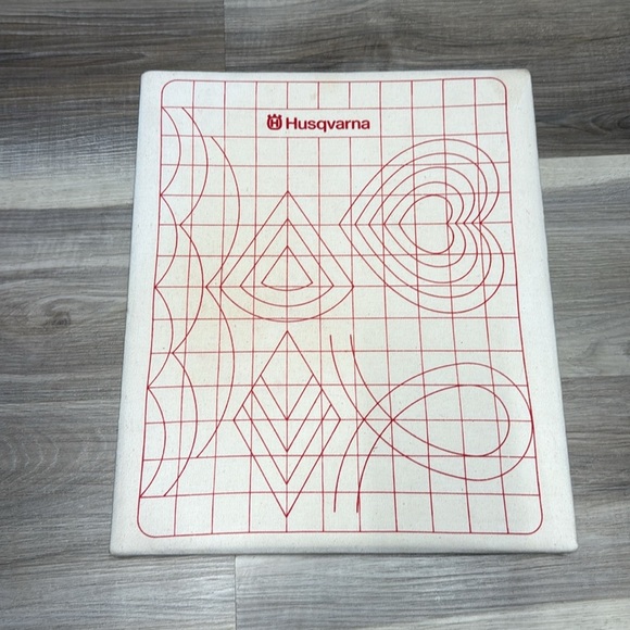 🏁 Husqvarna Cutting Mat - Picture 4 of 5
